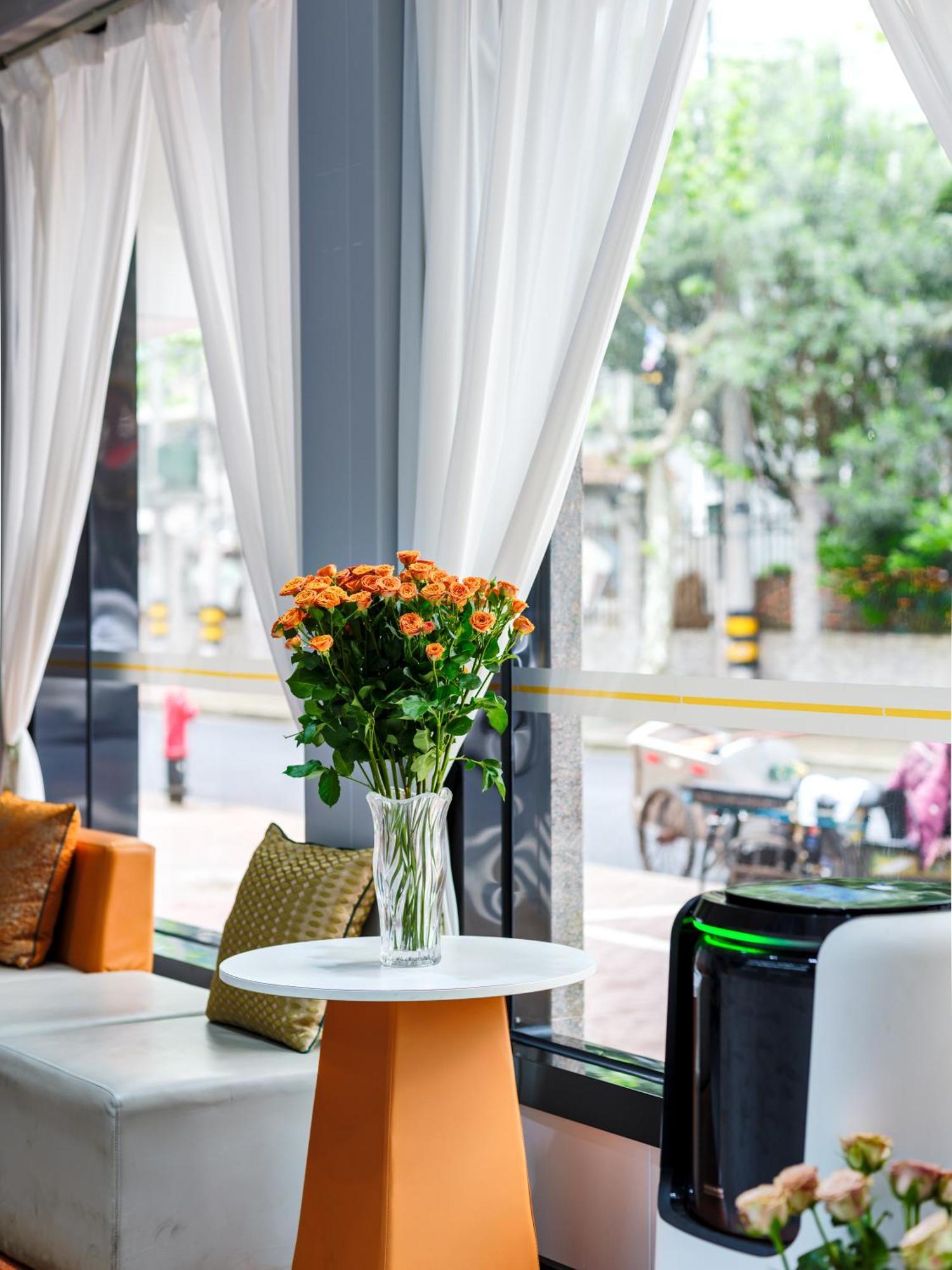 Orient Rose International Hotel Шанхай Экстерьер фото